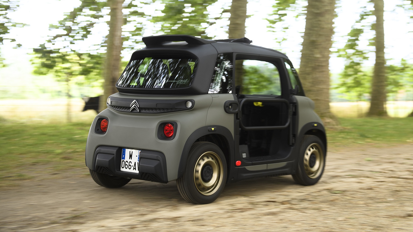 «Ξεπούλησε» το Citroen My Ami Buggy