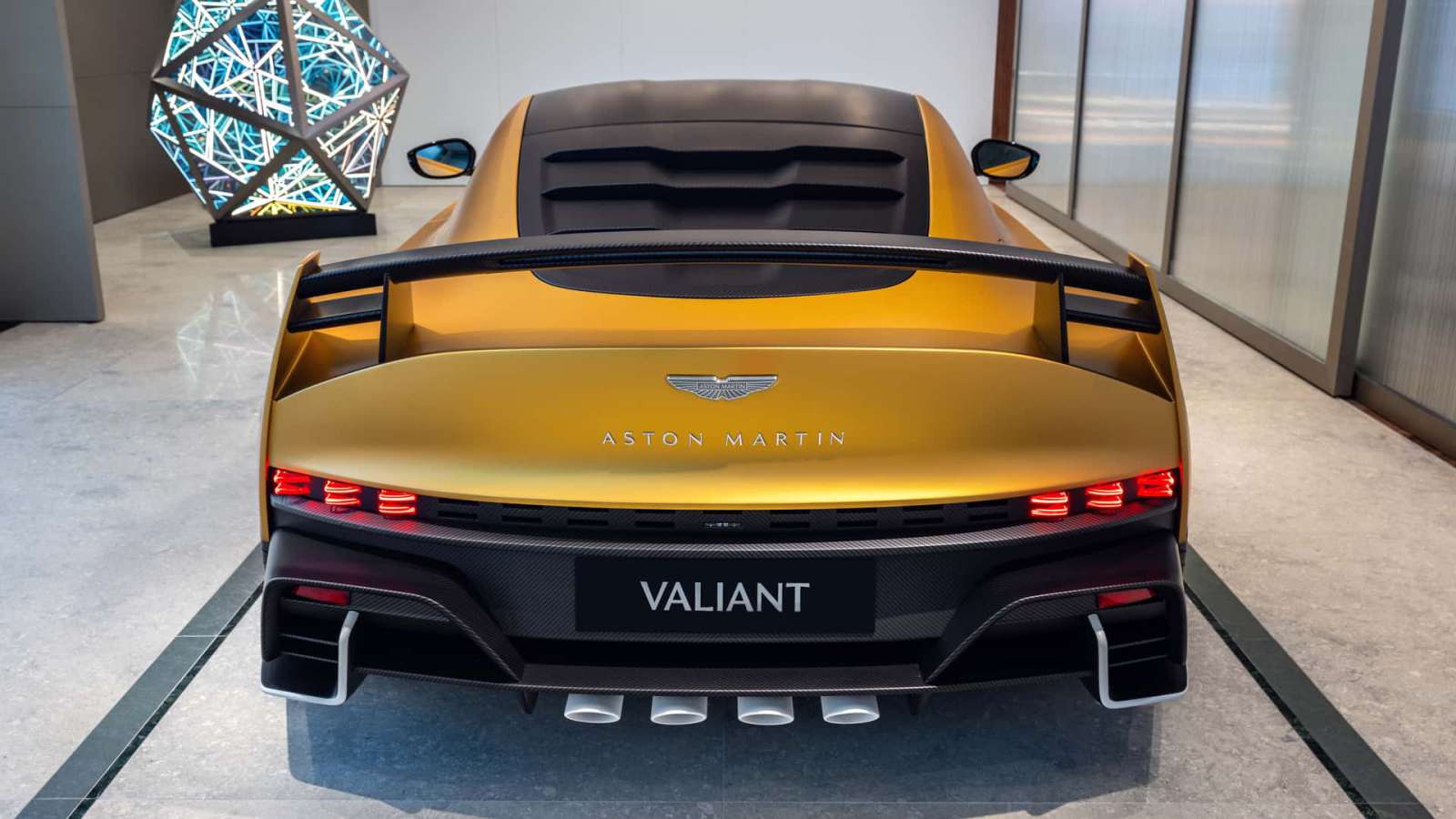 Valiant: Η Aston Martin του Fernando Alonso εντυπωσιάζει! 