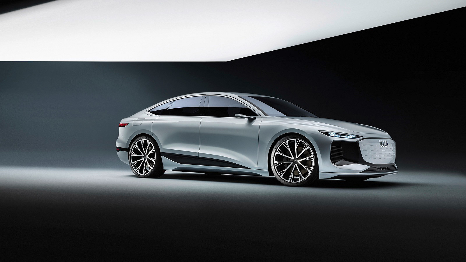 Η Audi λανσάρει το 2023 το ηλεκτρικό A6