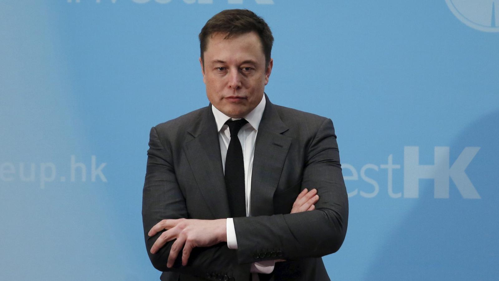 Tesla: Εξαίρεση απο τα μετρα Covid-19 στην Γερμανία