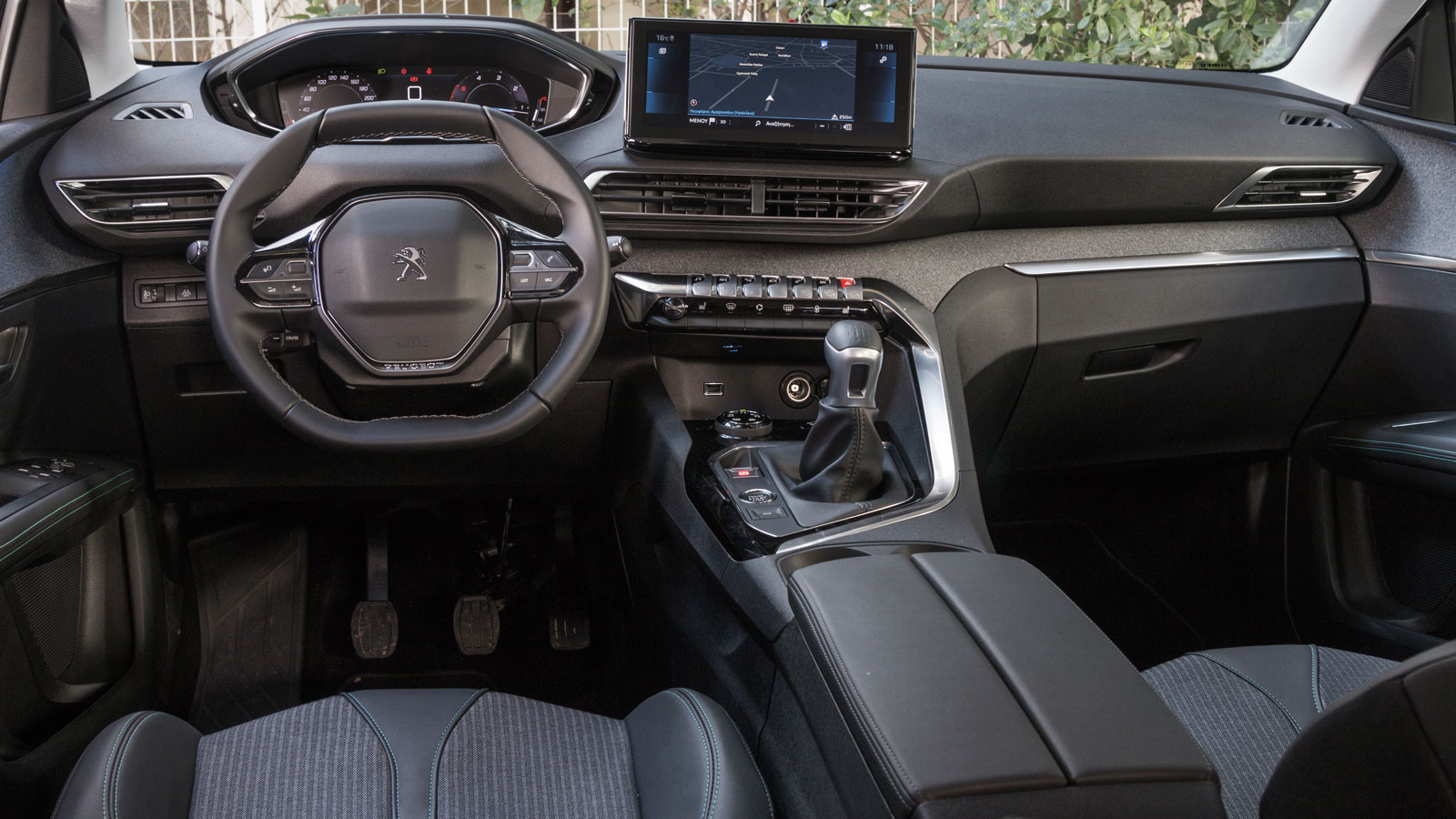 Συγκριτικό: Peugeot 3008 VS Volvo XC40 
