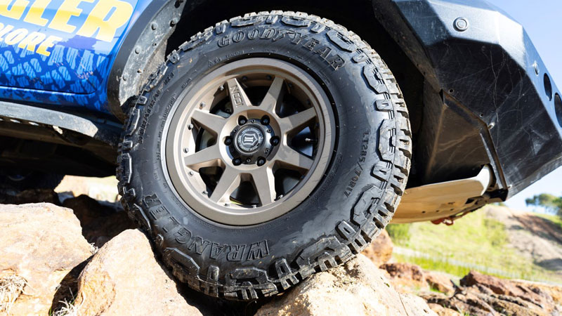 Νέο premium 4x4 ελαστικό Goodyear Wrangler Duratrac RT