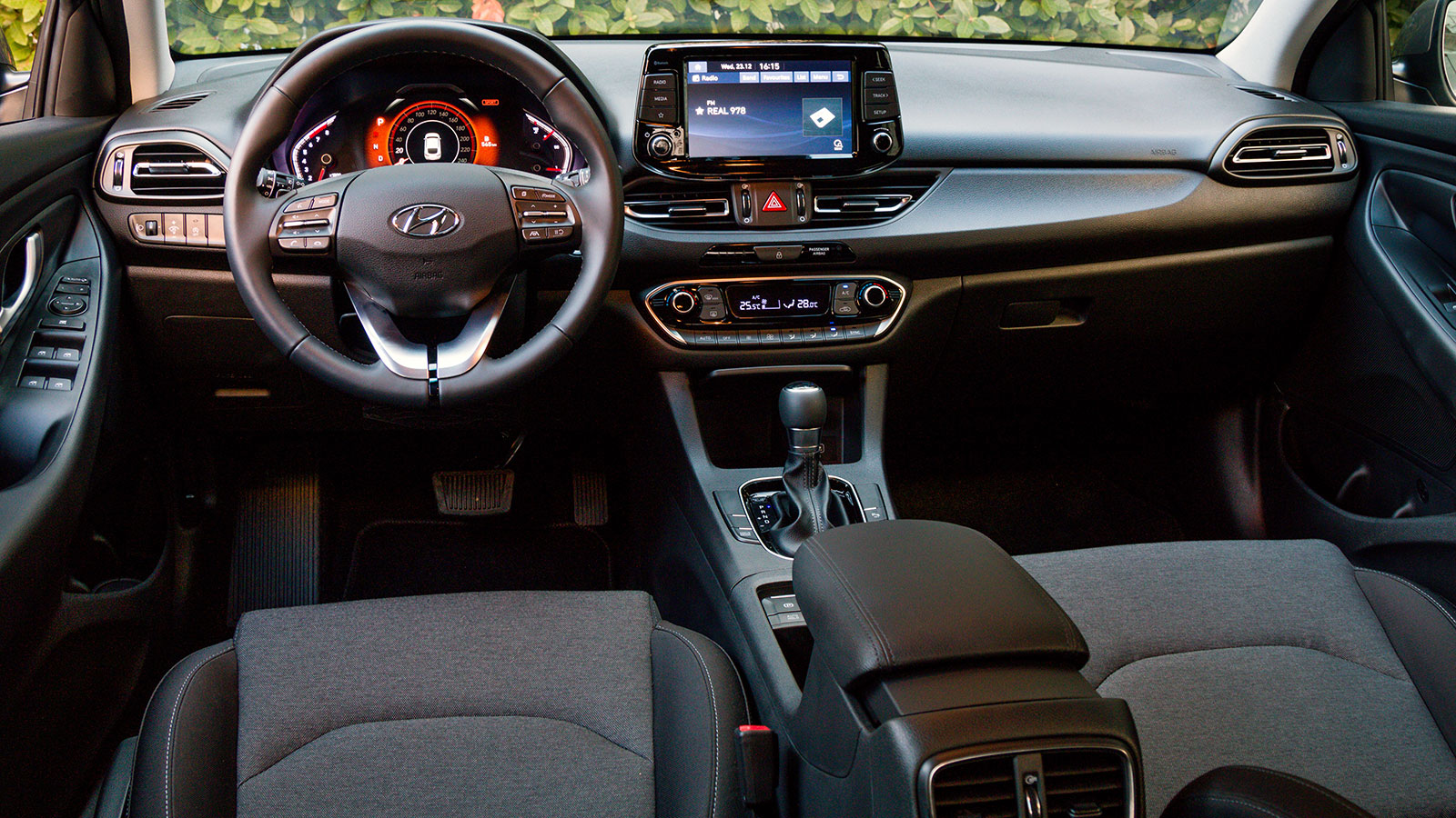 Hyundai i30 Fastback Hybrid: Κορυφαία σχέση τιμής-αξίας