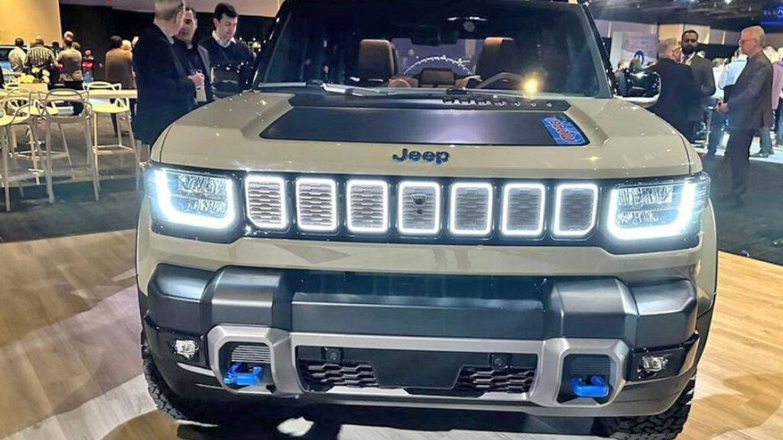 Εμφανίστηκαν σε εκδήλωση τα ηλεκτρικά Jeep Recon και Wagoneer