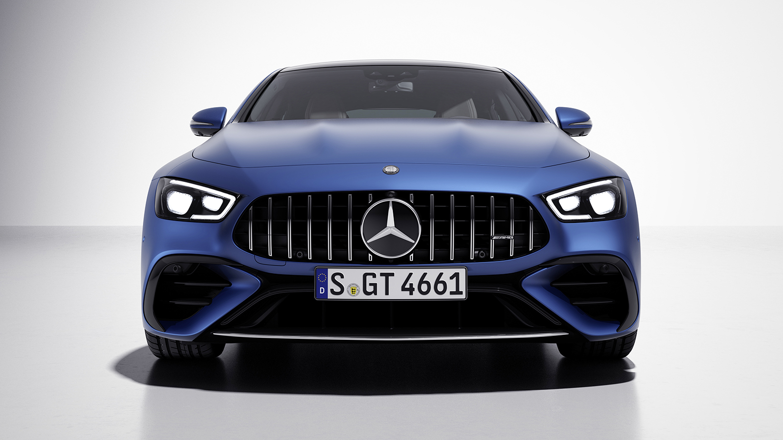 Αναβαθμίστηκαν οι 6κύλινδρες Mercedes-AMG GT 4-Door Coupe