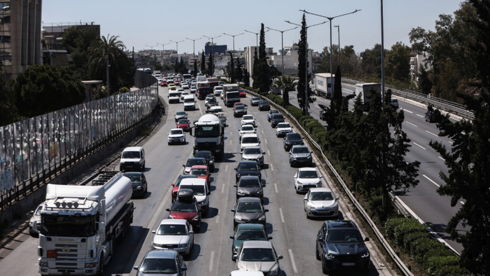 Τα Πασχαλινά μέτρα της Τροχαίας που πρέπει να προσέξουν οι εξοδούχοι