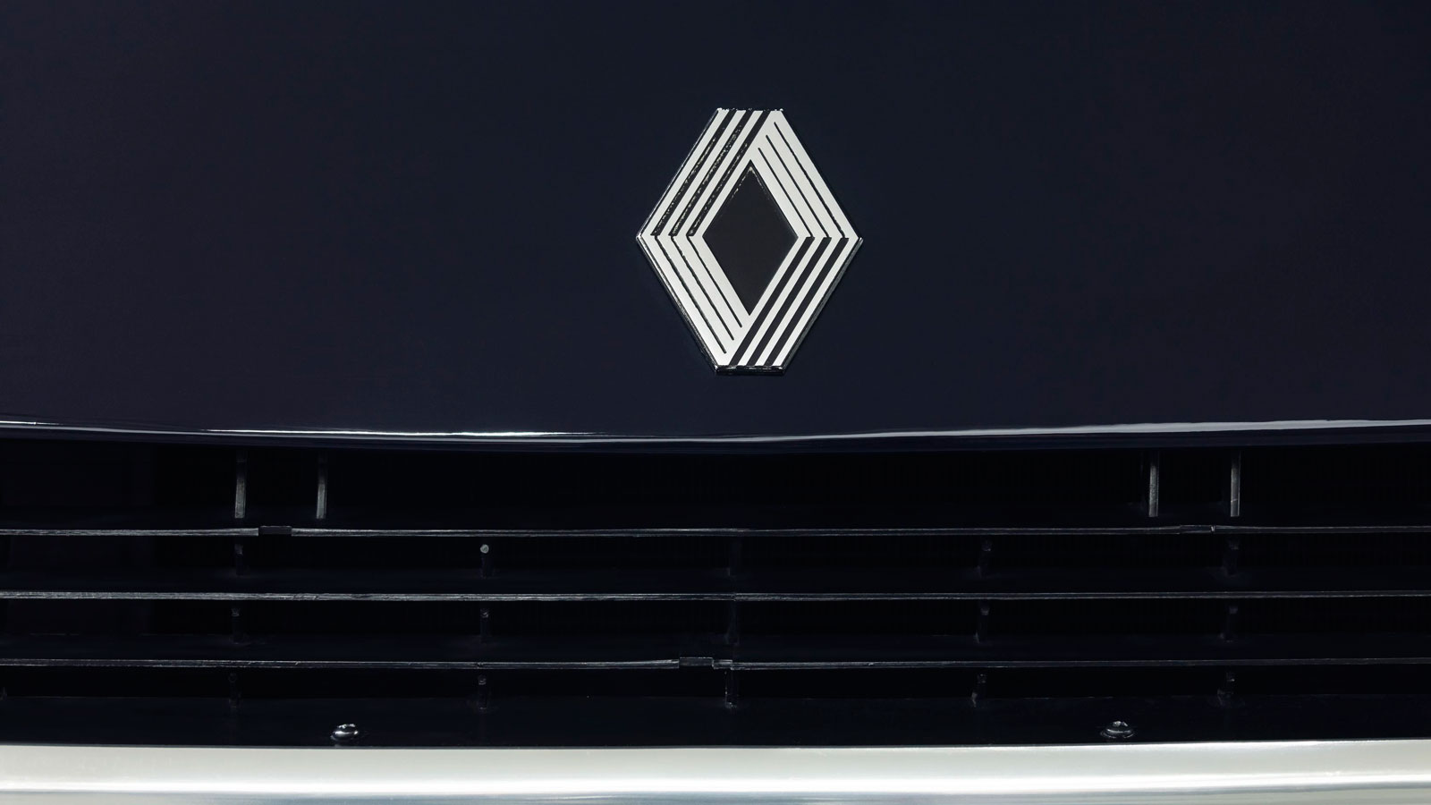 Νέο σήμα: Αλλαγή για το «διαμάντι» της Renault