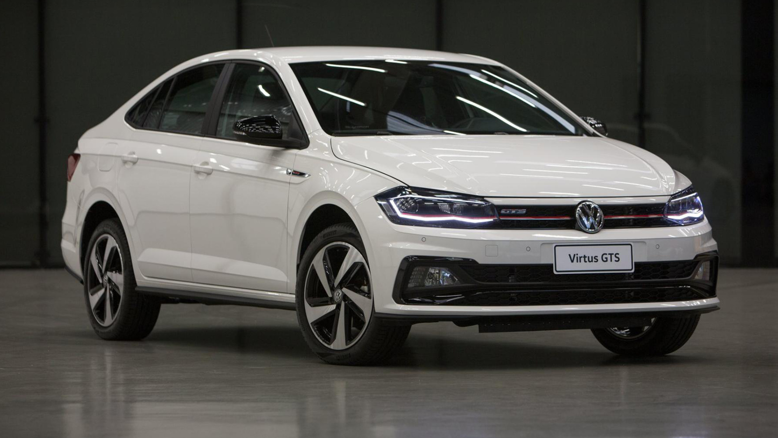 Το γκρουπ VAG ήδη προσφέρει ένα παρόμοιο μοντέλο στην αγορά της Νότιας Αμερικής, το οποίο ονομάζεται Volkswagen Virtus 
