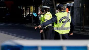 26χρονος με 174 χλμ./ώρα στην Περιφερειακή Υμηττού χωρίς να έχει δίπλωμα!  26χρονος με 174 χλμ./ώρα στην Περιφερειακή Υμηττού χωρίς να έχει δίπλωμα!