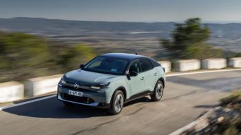 Νέα Citroen C4 και C4 X: Τα οδηγούμε στην Ισπανία