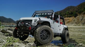 Ποια είναι τα πιο απαραίτητα αξεσουάρ για 4x4; Ποια είναι τα πιο απαραίτητα αξεσουάρ για 4x4;