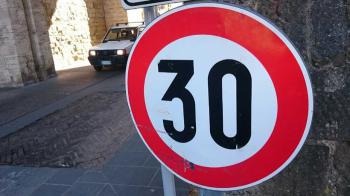 Ελλάδα: Νέα όρια ταχύτητας στις πόλεις 