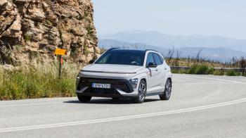 Ηyundai Kona 1.6T 7DCT 138 PS: Φουτουριστικό, ευρύχωρο και προσιτό Ηyundai Kona 1.6T 7DCT 138 PS: Φουτουριστικό, ευρύχωρο και προσιτό