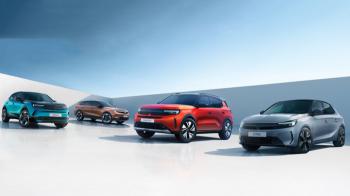 Η Opel κατεβάζει τις τιμές έως και 7.400 ευρώ λόγω Χριστουγέννων Η Opel κατεβάζει τις τιμές έως και 7.400 ευρώ λόγω Χριστουγέννων