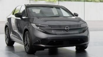 Το νέο Nissan LEAF κάνει πρεμιέρα στις 18 Ιουνίου Το νέο Nissan LEAF κάνει πρεμιέρα στις 18 Ιουνίου