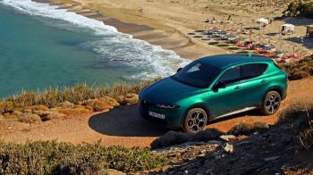 Η Stellantis άρχισε ήδη να επαναφέρει τις diesel εκδόσεις σε δημοφιλή μοντέλα, με την Alfa Romeo να διατηρεί το πετρέλαιο στις Tonale, Stelvio και Giulia, καλύπτοντας τη σταθερή ζήτηση των πελατών της. Η Stellantis άρχισε ήδη να επαναφέρει τις diesel εκδόσεις σε δημοφιλή μοντέλα, με την Alfa Romeo να διατηρεί το πετρέλαιο στις Tonale, Stelvio και Giulia, καλύπτοντας τη σταθερή ζήτηση των πελατών της.