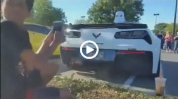 VIDEO: Corvette εξαφανίζει Lamborghini στον ήχο! 