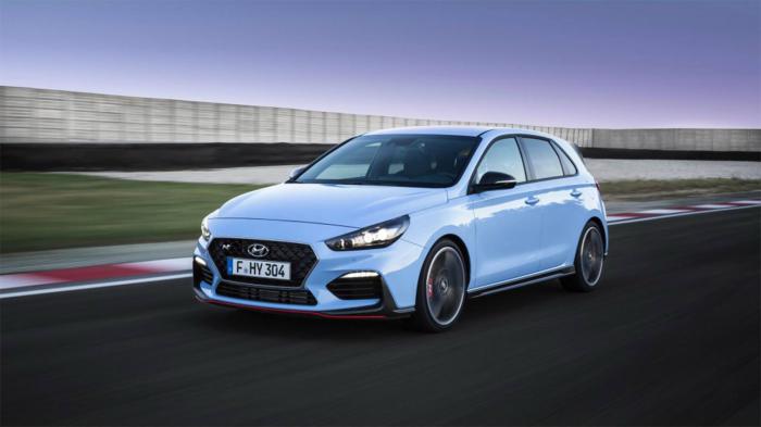 Στην εικόνα βλέπετε το Hyundai i30N.