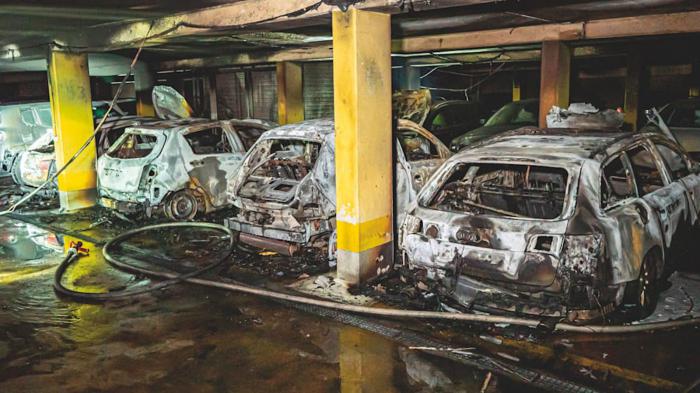 Τα ηλεκτρικά αυτοκίνητα αρπάζουν πιο εύκολα φωτιά; Τα ηλεκτρικά αυτοκίνητα αρπάζουν πιο εύκολα φωτιά;