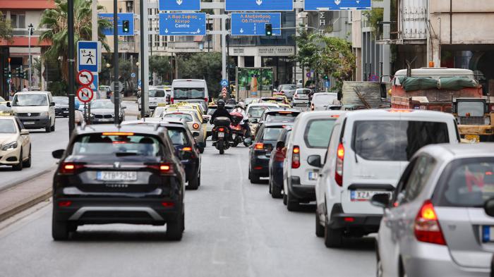 Η ΕΕ ετοιμάζεται να διατηρήσει βενζίνη/diesel και μετά το 2035 Η ΕΕ ετοιμάζεται να διατηρήσει βενζίνη/diesel και μετά το 2035