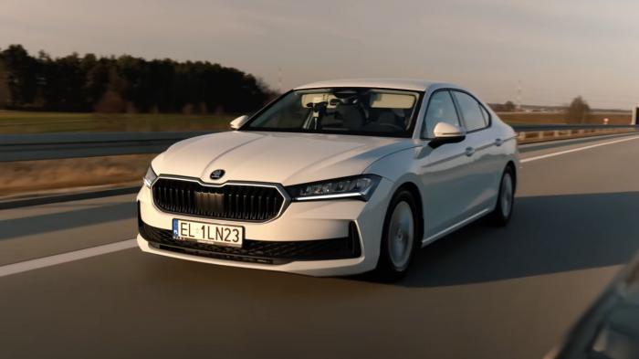 Skoda Superb TDI: Κατέρριψε παγκόσμιο ρεκόρ με 2.831 χλμ. χωρίς ανεφοδιασμό! Skoda Superb TDI: Κατέρριψε παγκόσμιο ρεκόρ με 2.831 χλμ. χωρίς ανεφοδιασμό!