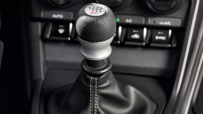 Η Subaru ρωτάει το κοινό της εάν θέλει SUV με χειροκίνητο κιβώτιο! Η Subaru ρωτάει το κοινό της εάν θέλει SUV με χειροκίνητο κιβώτιο!