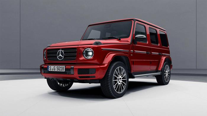 Μετά την παρουσίαση της νέας G-Class η Mercedes έδωσε στο φως της δημοσιότητας μία ακόμα επιλογή του γερμανικού SUV το οποίο φέρει το εξοπλιστικό πακέτο Night.