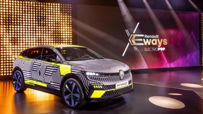 Το μικρομεσαίο Renault Megane E-Tech Electric παίζει μεγάλο ρόλο στην ηλεκτρική στρατηγική «Renault eWays».