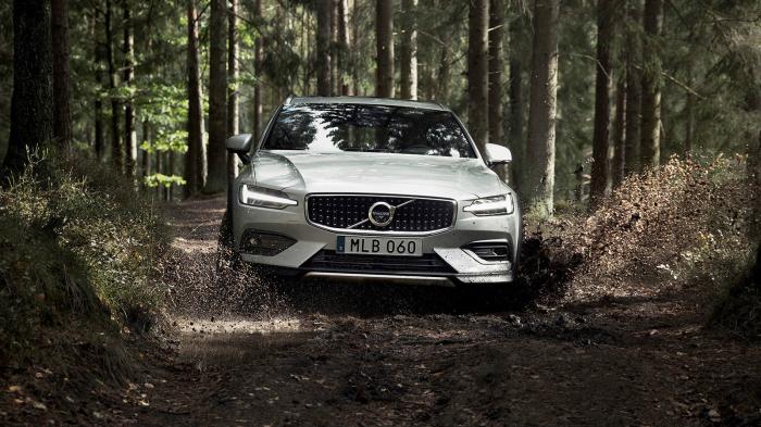  Volvo V60 Cross Country