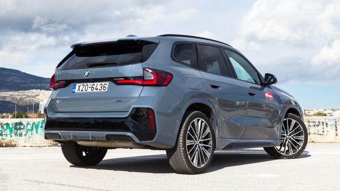 Bmw X1 Automatic 136ps VS Peugeot 3008 Automatic 130ps. Ποιο ξεχωρίζει σε εξοπλισμό ασφαλείας και άνεσης;