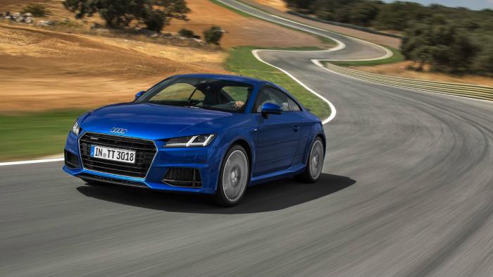 Στην εικόνα βλέπετε το τρέχον Audi TT coupe.