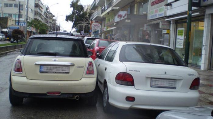 Αν το πρόστιμο ήταν τουλάχιστον 150 ευρώ, θα συνέχιζαν να παρκάρουν «όπου τους καπνίσει»; Αν το πρόστιμο ήταν τουλάχιστον 150 ευρώ, θα συνέχιζαν να παρκάρουν «όπου τους καπνίσει»;
