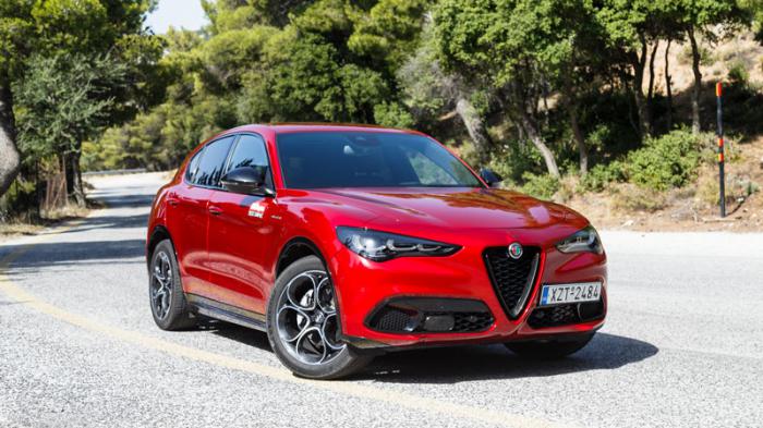 Δοκιμάζουμε την Alfa Romeo Stelvio 2,2 diesel των 210 ίππων