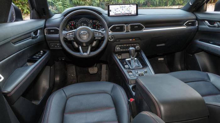Mazda CX-5 2,5 E-Skyactiv: Πόσο καλό είναι σε εξοπλισμό άνεσης και ασφάλειας;