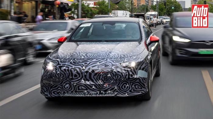 Mercedes CLA: «Οδηγούμε» χωρίς χέρια στην καρδιά της Σαγκάης Mercedes CLA: «Οδηγούμε» χωρίς χέρια στην καρδιά της Σαγκάης