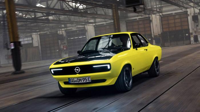 Διαφορετικό από την teaser εικόνα που έδειχνε ένα SUV-coupe είναι το concept Opel Manta-e.
