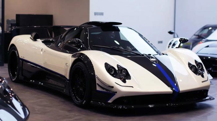 H εντυπωσιακή και μοναδική Pagani Zonda Riviera αναζητά ένα τυχερό ιδιοκτήτη.