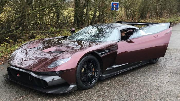 Η μία και μοναδική Aston Martin Vulcan ικανή να οδηγηθεί στους δημόσιους δρόμους.