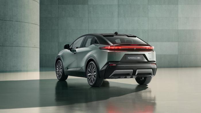 Toyota C-HR+: Ηλεκτρική πρεμιέρα στην Αθήνα πριν από το επίσημο λανσάρισμα Toyota C-HR+: Ηλεκτρική πρεμιέρα στην Αθήνα πριν από το επίσημο λανσάρισμα