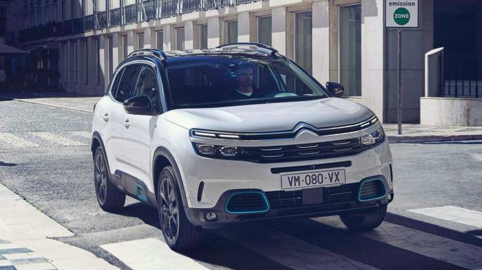     Citroen C5 Aircross Hybrid 225 PS [video]