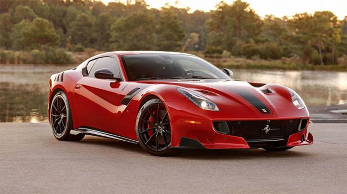 Μία Ferrari F12 TdF με την υπογραφή του Sebastian Vettel βγαίνει σε δημοπρασία και αναμένεται να γίνει ανάρπαστη.