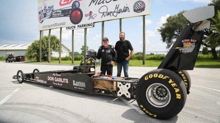 Στα 87 του χρόνια κάνει ρεκόρ στα dragster [video]