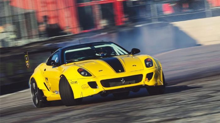 H Ferrari 599 GTB έλαβε την κατάλληλη διαμόρφωση και μεταμορφώθηκε σε ένα αυτοκίνητο αποκλειστικά για ντριφτάρισμα.