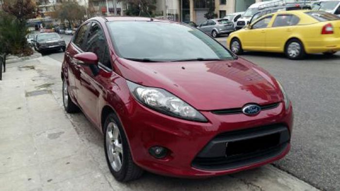 Αν δείτε αυτό το Ford Fiesta του 2008 από κοντά, δεν θα πιστεύετε οτι έχει στις πλάτες του 9 χρόνια!