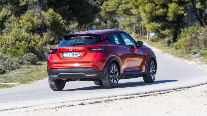 Το Nissan Juke έχει δυναμική και ξεχωριστή εμφάνιση Το Nissan Juke έχει δυναμική και ξεχωριστή εμφάνιση