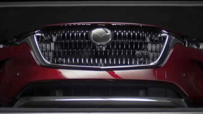 Βίντεο αποκαλύπτει τη «μούρη» του νέου Mazda CX-90 