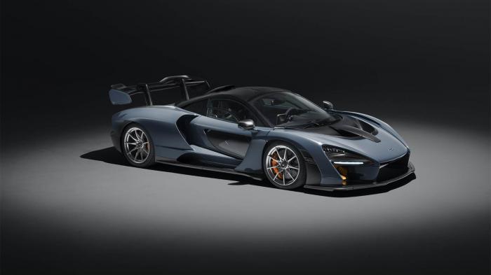 Στην εικόνα βλέπετε την McLaren Senna.