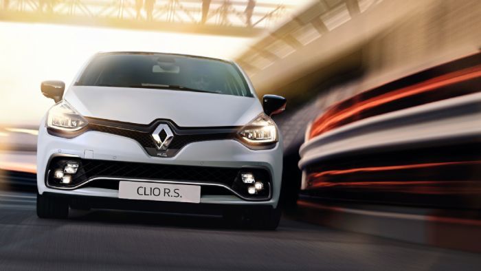 Αυτό είναι το ανανεωμένο Clio RS στην έκδοση Trophy.