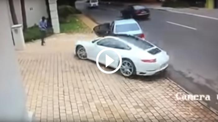 Πήγαν να του κλέψουν την Porsche και τους έκανε να ψάχνονται [video]