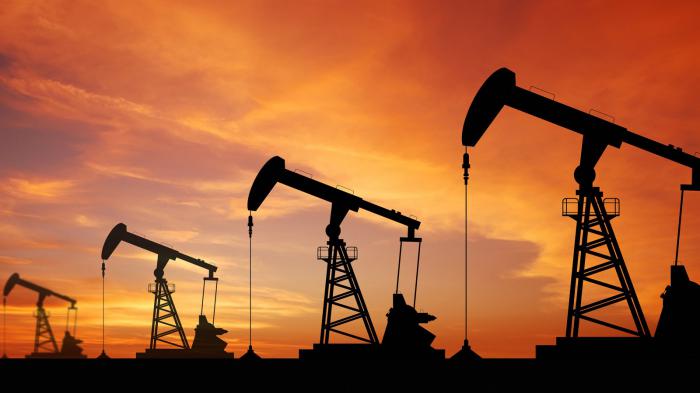 Η κρίση στη Μέση Ανατολή έχει φτάσει τη τιμή του πετρελαίου στα 77,11 δολάρια το βαρέλι, έναντι 48 που ήταν πέρυσι
